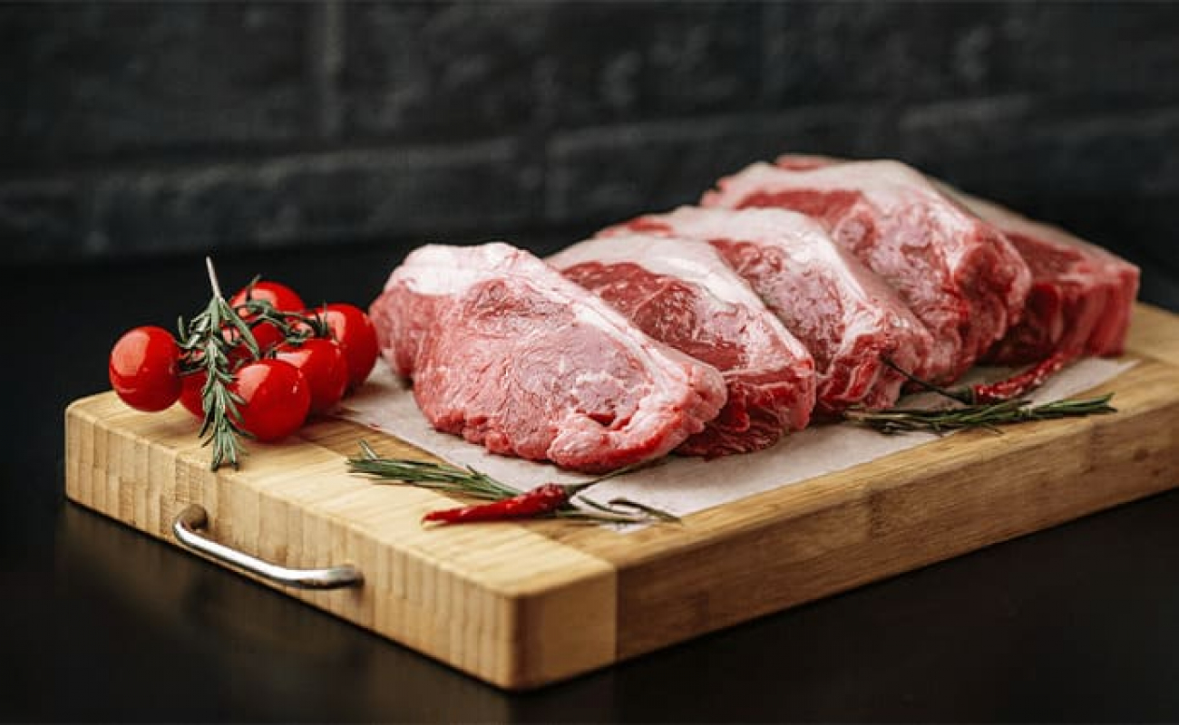 Como espetar carne para churrasco: veja as dicas do TudoGostoso